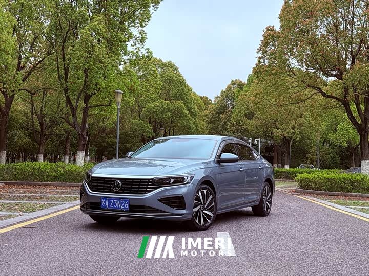 Volkswagen Passat 330TSI Elite