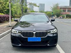 BMW 5 Series facelift 2 525Li M sports package - фото 2