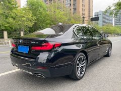 BMW 5 Series facelift 2 525Li M sports package - фото 7