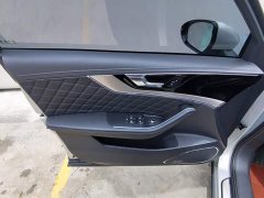 Hongqi HS5 2019 2.0T Zhilian Qixiang four-wheel drive version - ფოტო 10