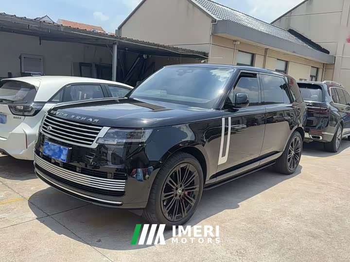 Land Rover Range Rover 2025 3.0 L6 400PS Extended Edition