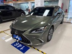 Lexus ES 2023 200 Excellence Edition - ფოტო 1