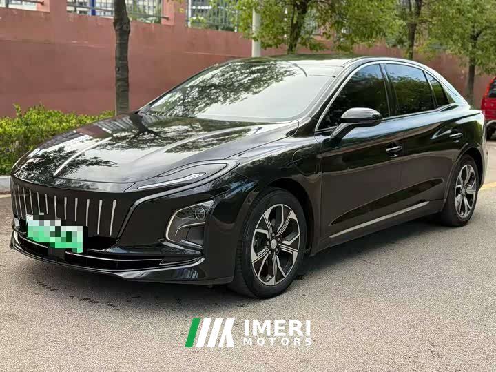 Hongqi E-QM5 Edition