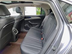 Hongqi H5 2023 2.0T Automatic Intelligent Connected Flag Edition - ფოტო 8
