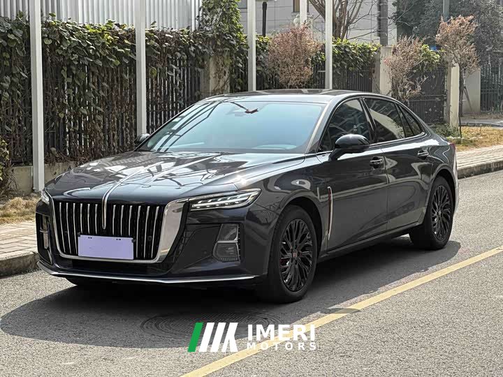 Hongqi H5 2023 2.0T automatic smart connected flag version