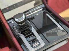 Hongqi H5 2023 2.0T automatic smart connected flag version - ფოტო 18