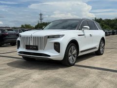 FAW Red Flag E-HS9 2022 660km Range Flagship Edition Six-Seater - ფოტო 1
