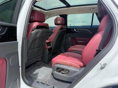 FAW Red Flag E-HS9 2022 660km Range Flagship Edition Six-Seater - ფოტო 12