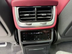 FAW Red Flag E-HS9 2022 660km Range Flagship Edition Six-Seater - ფოტო 13