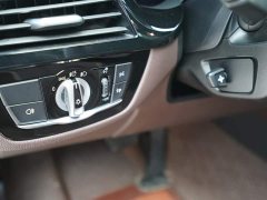 BMW 5 Series facelift 2 525Li M sports package - photo 7