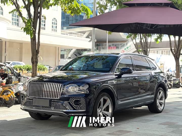 Bentley Bentayga 4.0T V8 Long Wheelbase Elegance Edition