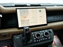 Land Rover Defender 2025 110 3.0T P400 Dark Special Edition - ფოტო 18