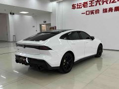 Changan UNI-V 2022 1.5T Deluxe - ფოტო 7