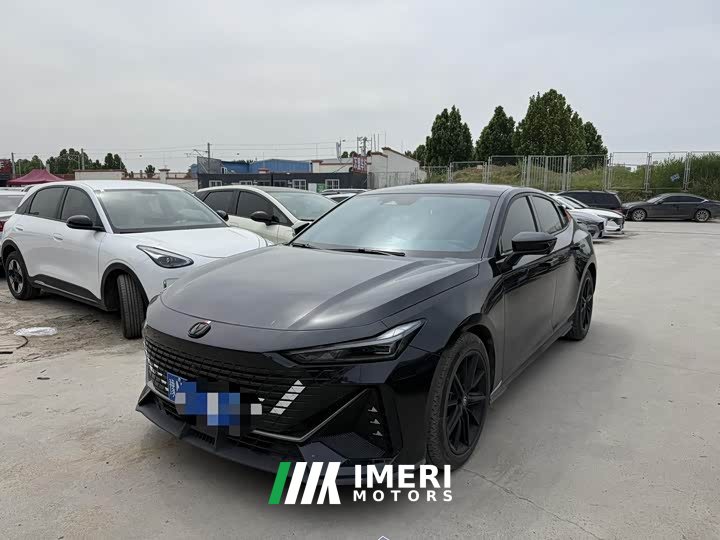 Changan UNI-V 2022 1.5T premium