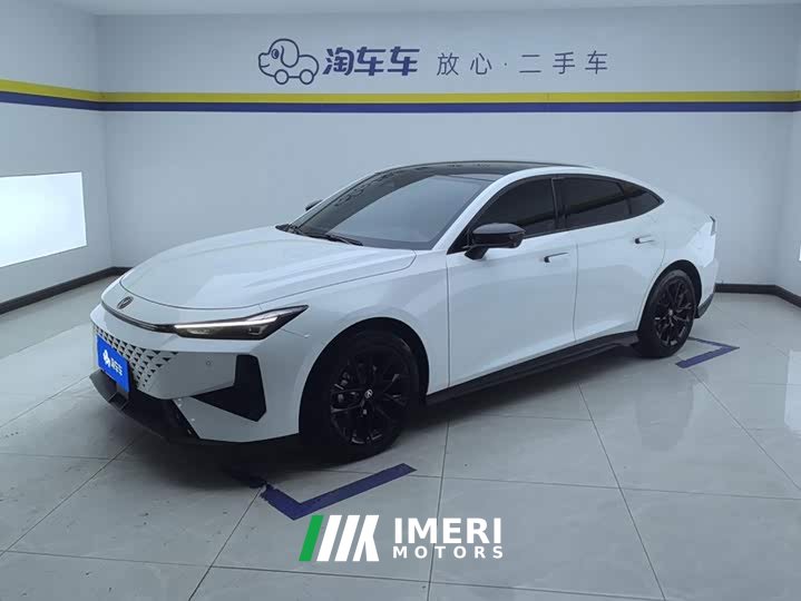Changan UNI-V 2024 1.5T premium