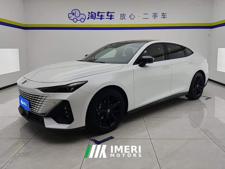 Changan UNI-V 1.5T ZunGui Edition