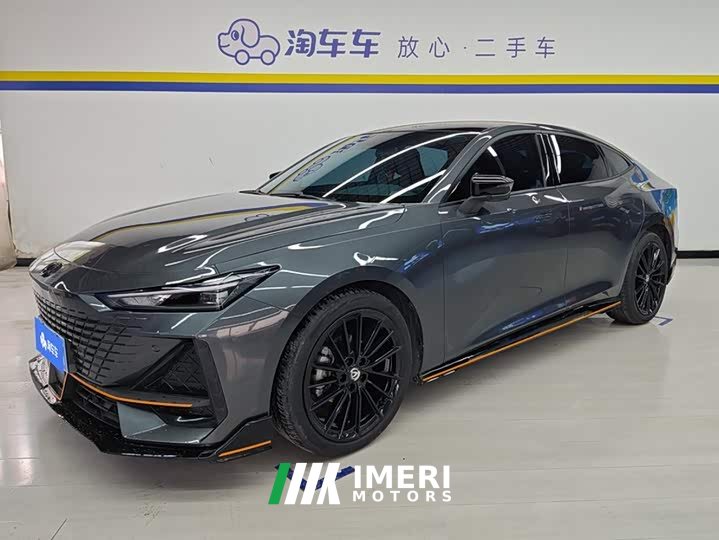 Changan UNI-V 2022 1.5T Sport