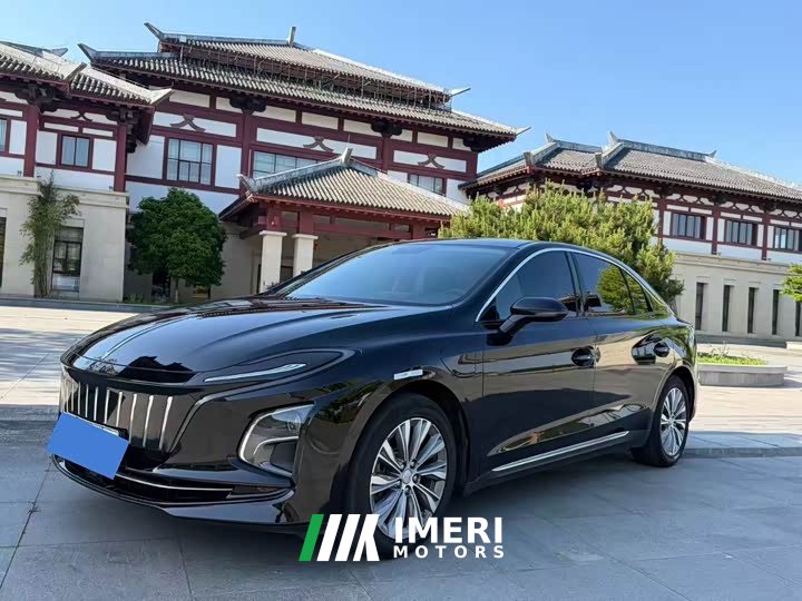 Hongqi E-QM5 Edition