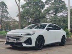 Changan UNI-V 1.5T Premium - ფოტო 1