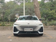 Changan UNI-V 1.5T Premium - ფოტო 3