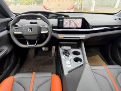 Changan UNI-V 1.5T Premium Sport - ფოტო 9