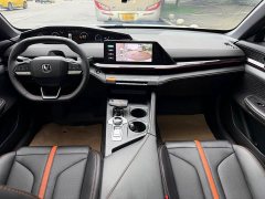 Changan UNI-V 1.5T Premium - ფოტო 8