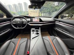Changan UNI-V 1.5T Premium - ფოტო 9