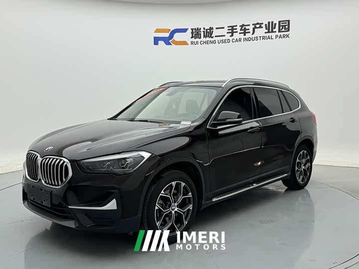 BMW X1 sDrive25Li M Sport -> BMW X1 2021 sDrive25Li Leading Type