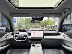 ChangAn UNI-Z PHEV Blue Whale iDD 125km Superior Type - photo 8