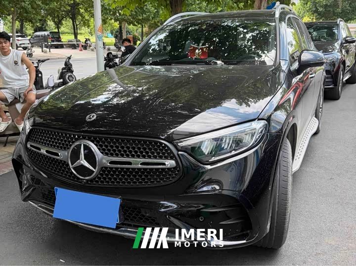 Mercedes-Benz GLC 300 L 4MATIC Dynamic 5-seater