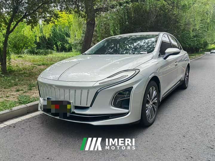 Hongqi E-QM5 431km Charging Enjoyment Edition