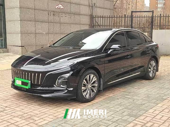Hongqi E-QM5 2024 450km travel version