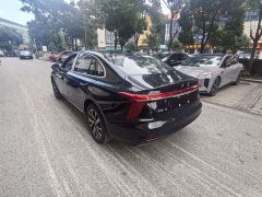 Hongqi H5 PHEV 2025 130 Hybrid Edition - ფოტო 7
