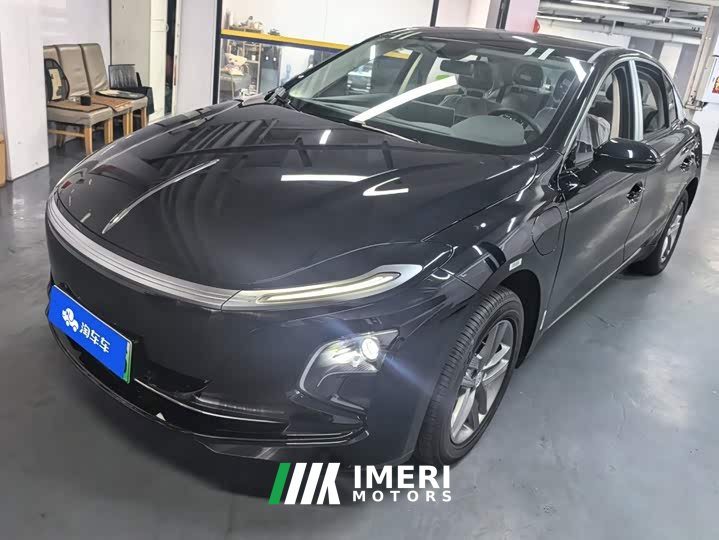 Hongqi E-QM5 610km PLUS