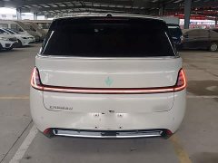 Baojun Yunduo 2023 460 Pro - ფოტო 4