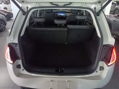 Baojun Yunduo 2023 460 Max - ფოტო 19