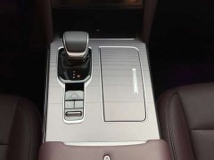 Hongqi HS7 PHEV 2024 2.0T PHEV four-wheel drive Qichang version 6 seats - ფოტო 14
