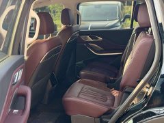 Hongqi HS7 PHEV 2024 2.0T PHEV four-wheel drive Qichang version 6 seats - ფოტო 16