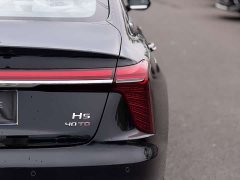 Hongqi H5 2025 2.0T Automatic Xuan Ying 2 Million Units Commemorative Edition - ფოტო 9