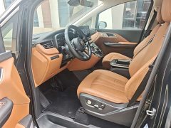 FAW Hongqi HQ9 2.0T Smart Link Qiyun Edition - ფოტო 9