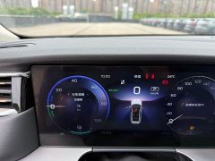 Hongqi HS7 PHEV 2024 2.0T PHEV four-wheel drive Qichang version 6 seats - ფოტო 9