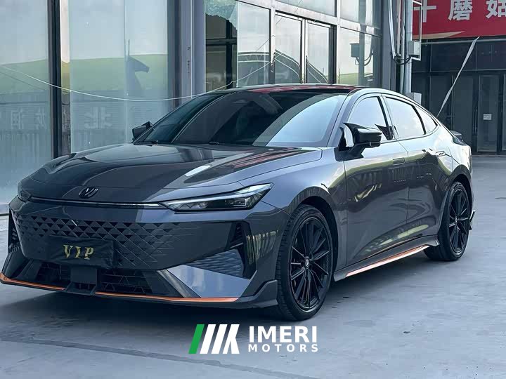 Changan UNI-V 1.5T noble sports