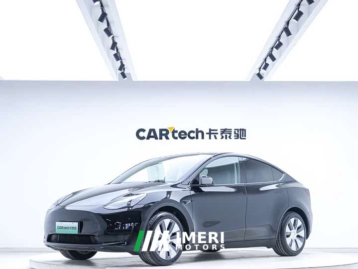 Tesla Model Y facelift rear-wheel drive version