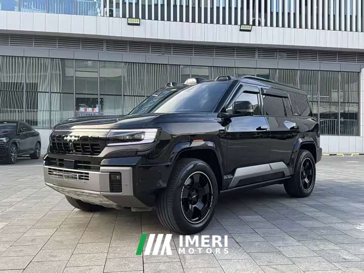 Fangchengbao Leopard 8 2025 Zhiyong flagship version 7 seats