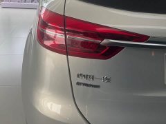 Hongqi HS5 2019 2.0T Zhilian Qixiang four-wheel drive version - ფოტო 14