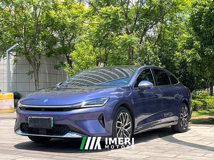 Baojun Xiangjing plug-in hybrid 140km luxury version