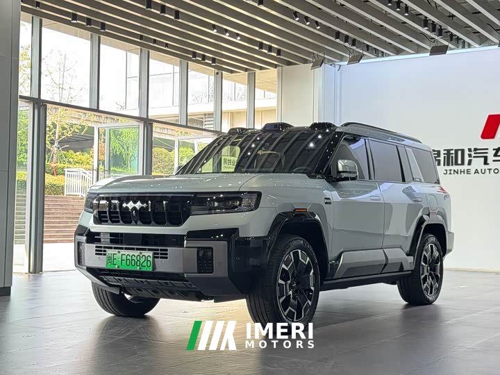 Fangchengbao Leopard 8 2025 Zhiyong flagship version 7 seats