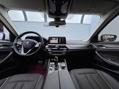 BMW 5 530Li xDrive M - ფოტო 15
