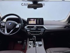 BMW 5 530Li xDrive M - ფოტო 16