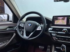 BMW 5 530Li xDrive M - ფოტო 17